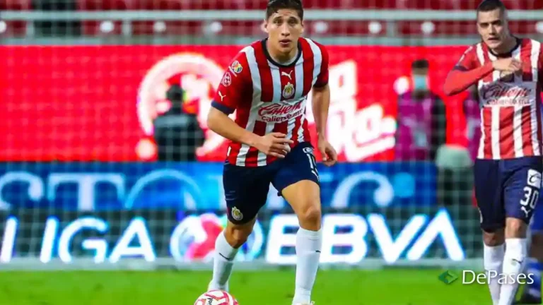 Luis Olivas - Sergio Flores - Chivas