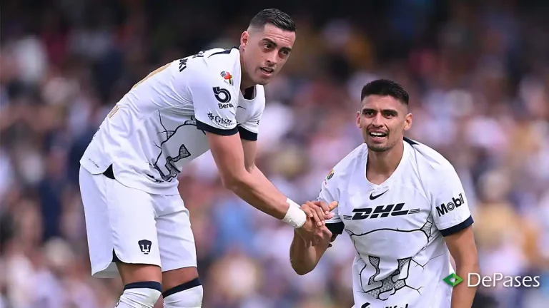 Rogelio Funes Mori Guillermo Martínez Pumas UNAM