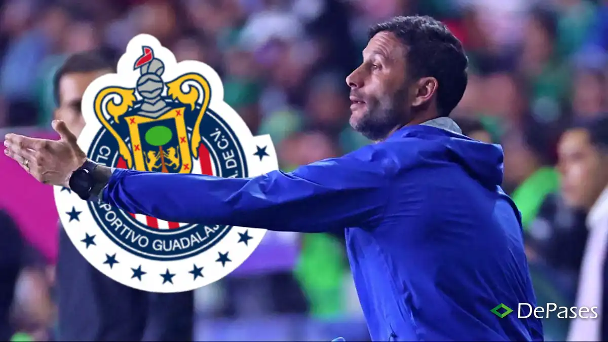 Manuel Expósito Chivas Guadalajara