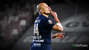 ¡Insólito! El patrocinador que interfiere en las alineaciones de Chivas