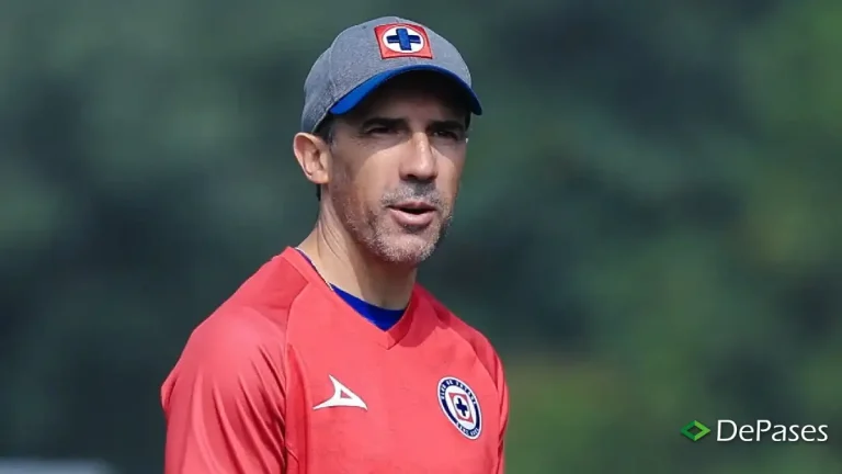 ¡Atentos! ¿Vicente Sánchez deja de ser el DT de Cruz Azul?