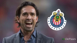 Gerardo Espinoza debe cumplir este objetivo o se irá de Chivas