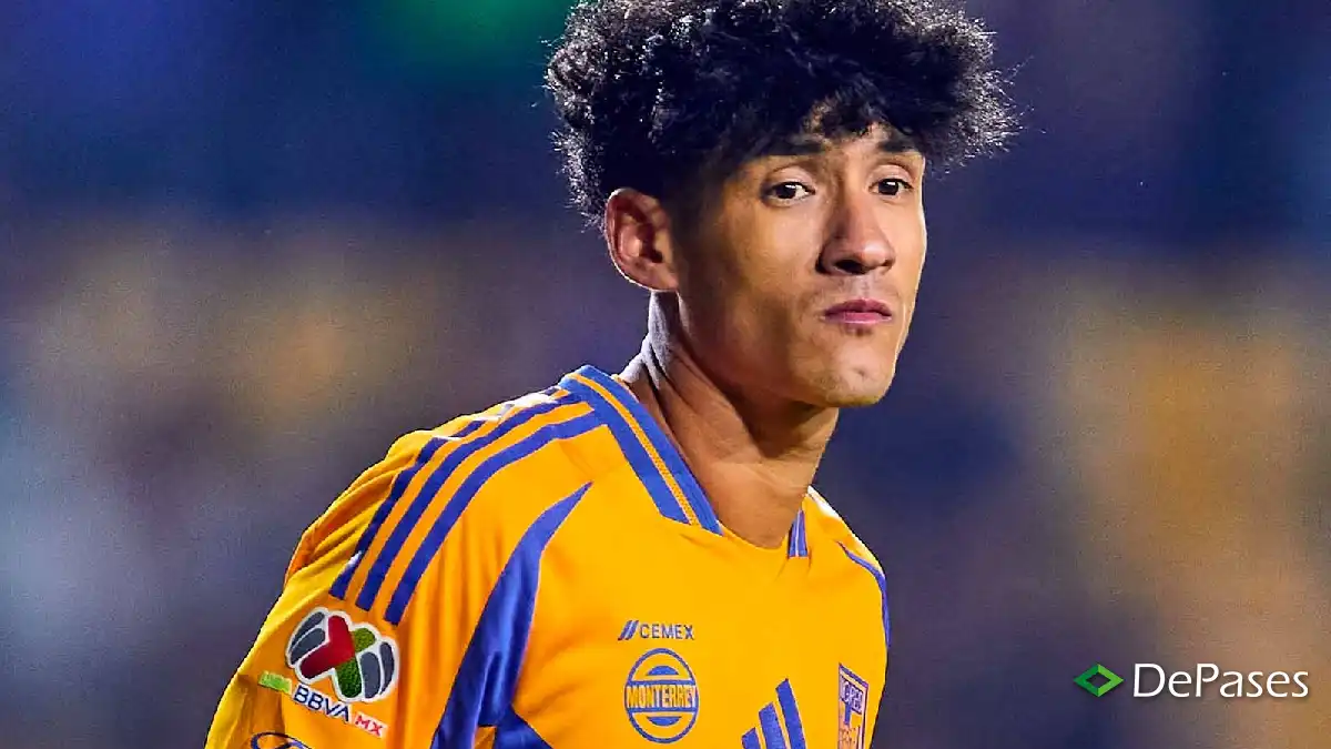 Uriel Antuna Tigres UANL