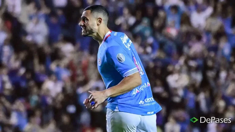 Giorgos Giakoumakis Cruz Azul