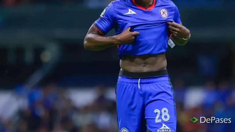 Diber Cambindo Cruz Azul