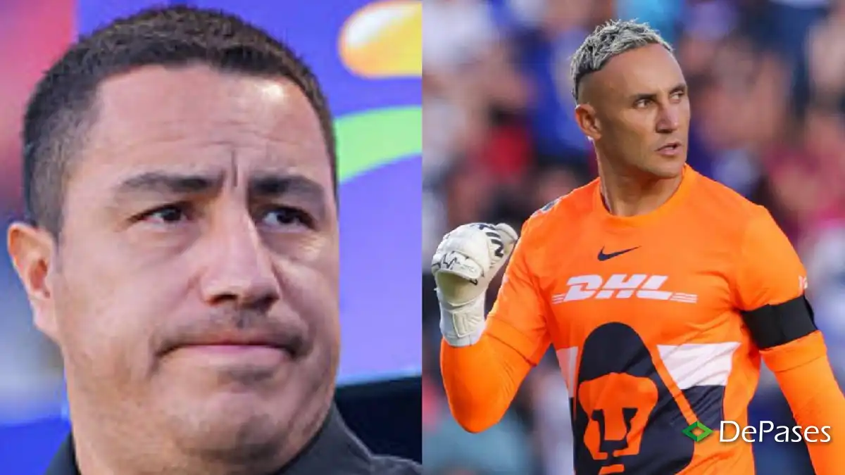 Efraín Juárez Keylor Navas Pumas