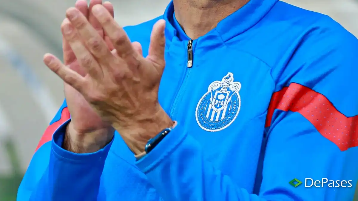 Veljko Paunovic Chivas