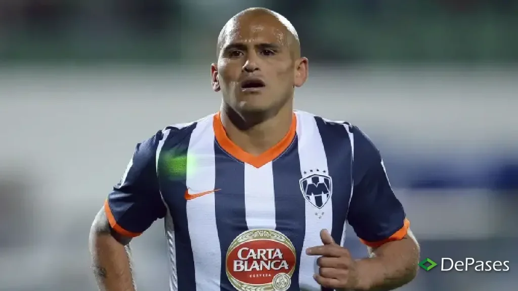 Humberto Suazo Rayados de Monterrey