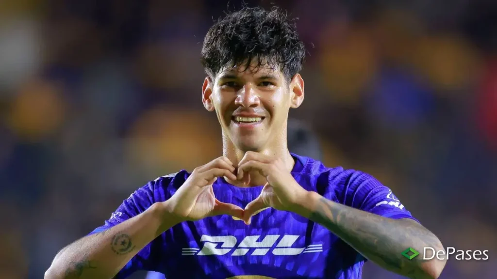 Robert Morales Pumas