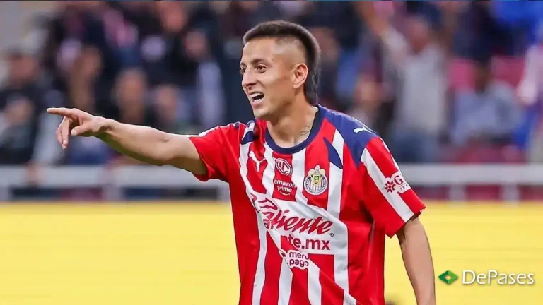 Roberto Alvarado Chivas