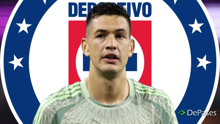 César Montes Cruz Azul
