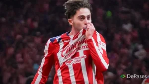 Brian Gutiérrez Chivas