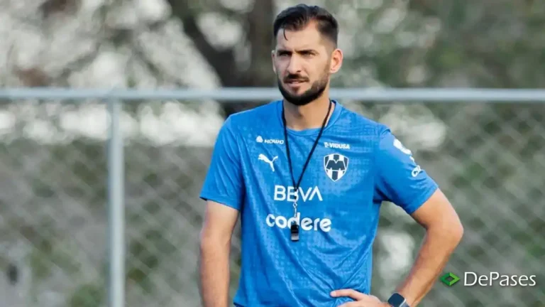 Nicolás Sánchez Rayados de Monterrey